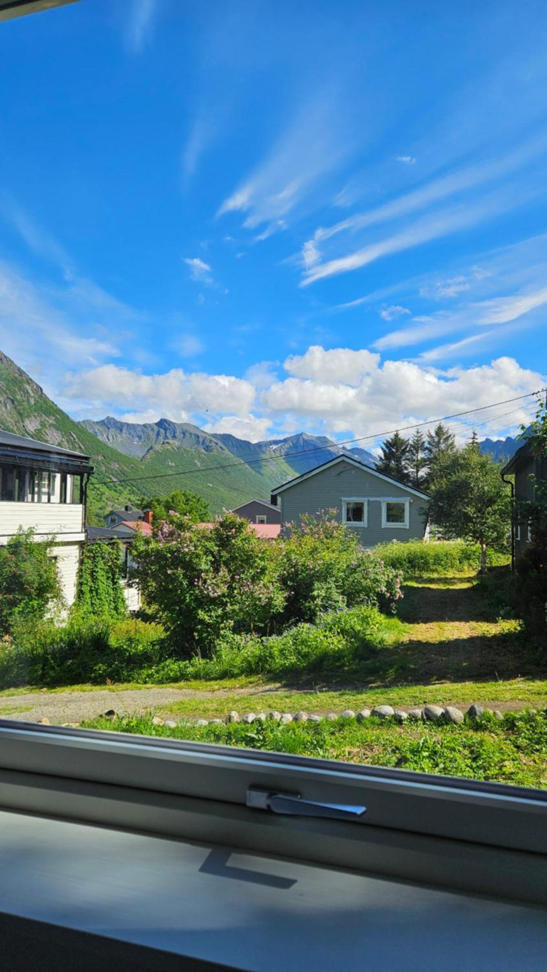 The Northern House Gryllefjord ภายนอก รูปภาพ